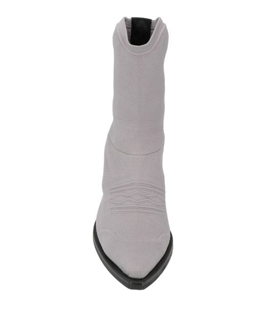 N°21 Gray Ankle Boots