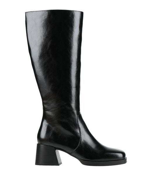 Steve Madden Black Boots