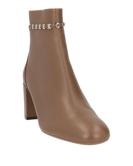 Ferragamo Brown Stiefelette