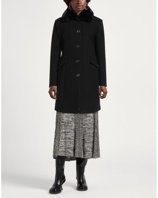 GAUDI Black Coat
