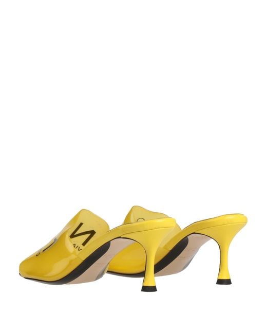 N°21 Yellow Sandals