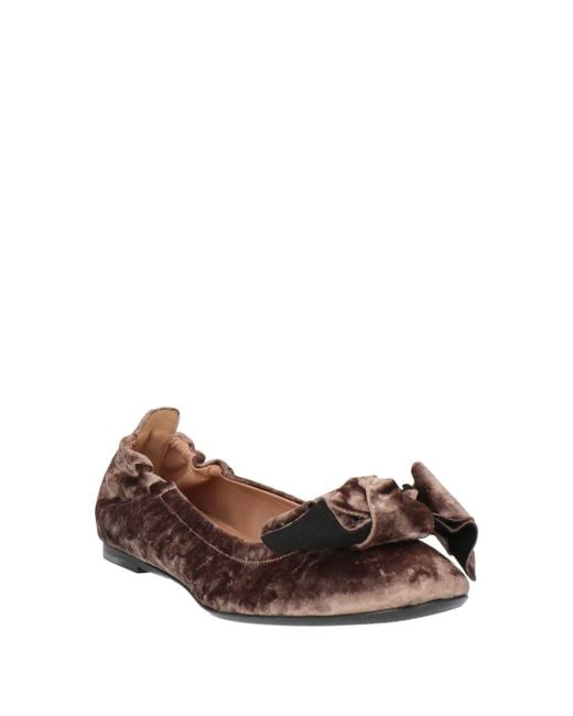 Status Brown - Ballet Flats Textile Fibers