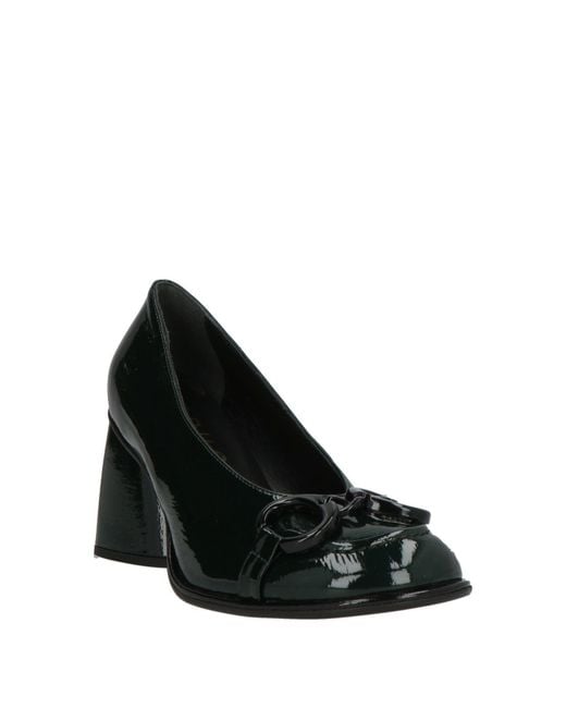 Bruglia Black Pumps