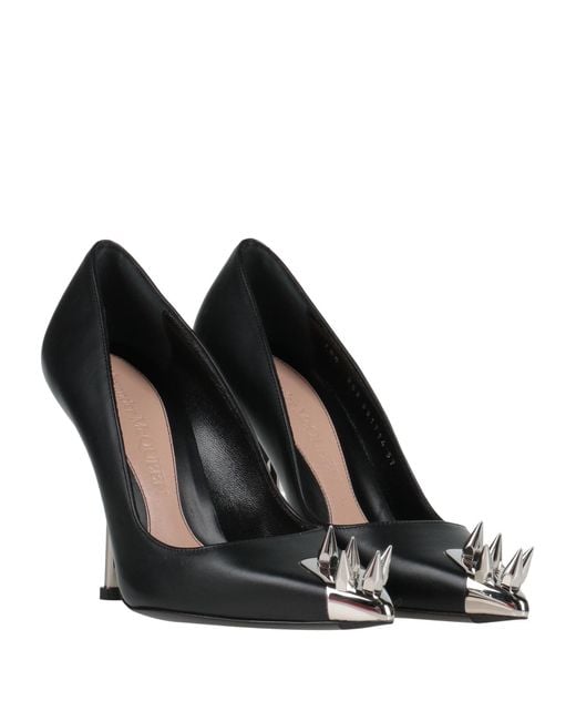 McQueen Black Pumps