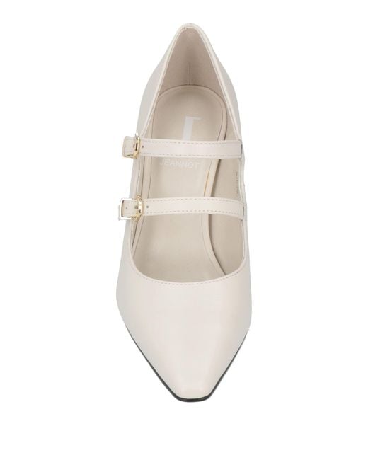 Jeannot White Pumps