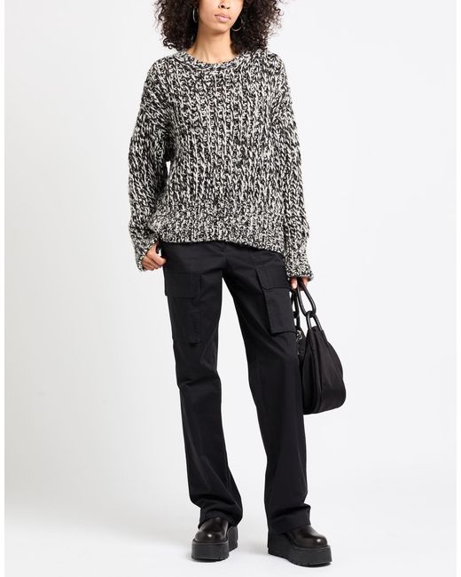 N°21 Black Jumper