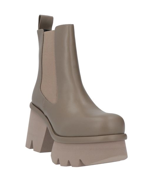 Paloma Barceló Brown Ankle Boots