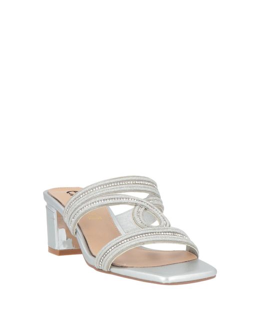 Exe' White Sandals