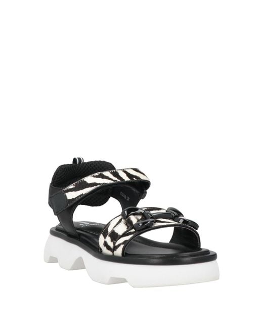 Jeannot Black Sandals