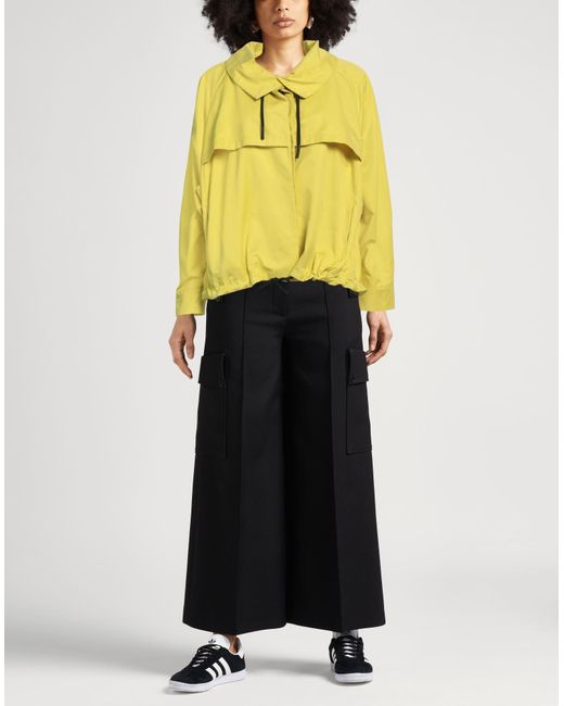 Giacca & Giubbotto di Caractere in Yellow