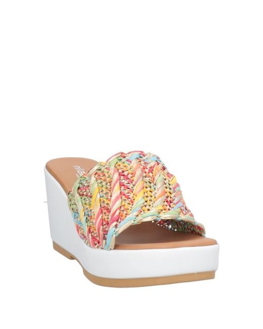 Nila & Nila White Sandals
