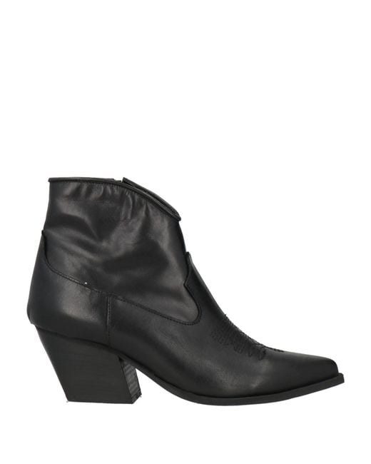 Divine Follie Black Ankle Boots Leather