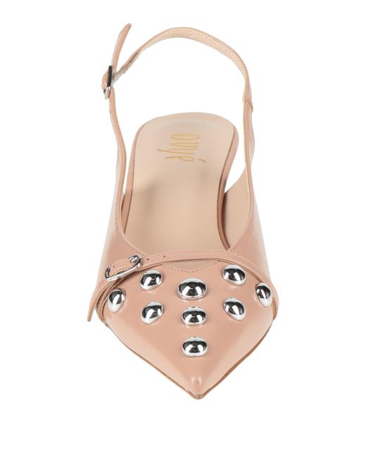 Ovyè Pink Pumps