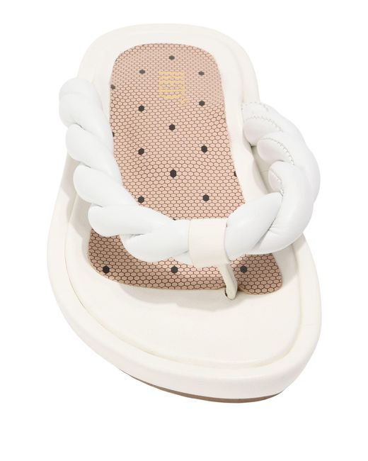 Red(v) White Thong Sandal Leather