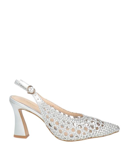 Tosca Blu White Pumps Leather