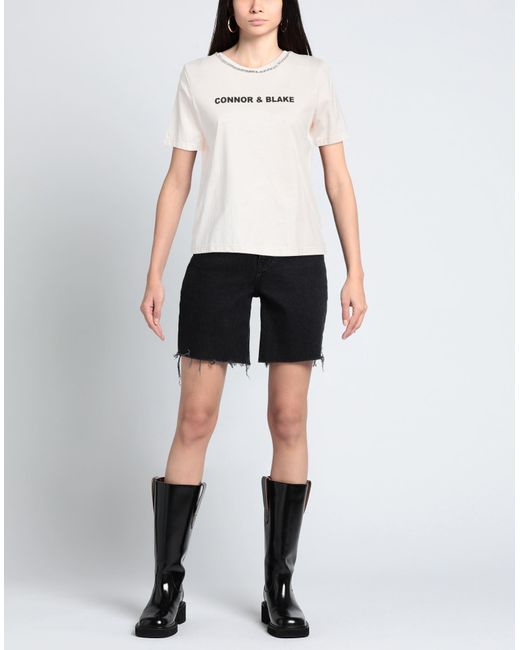 CONNOR & BLAKE White T-shirt