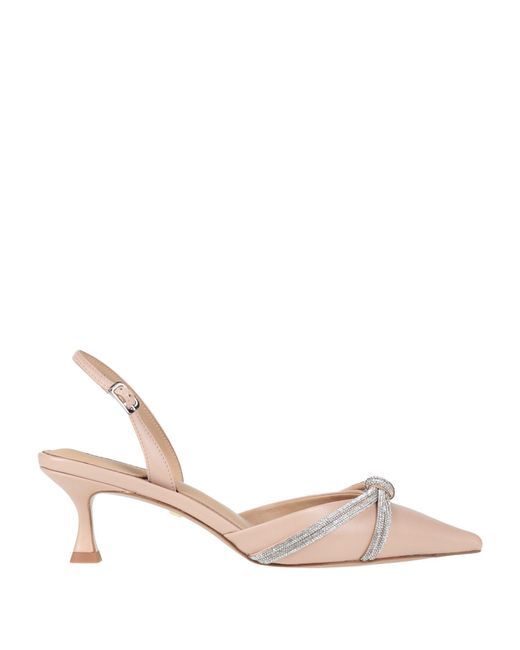 Lola Cruz Natural Pumps