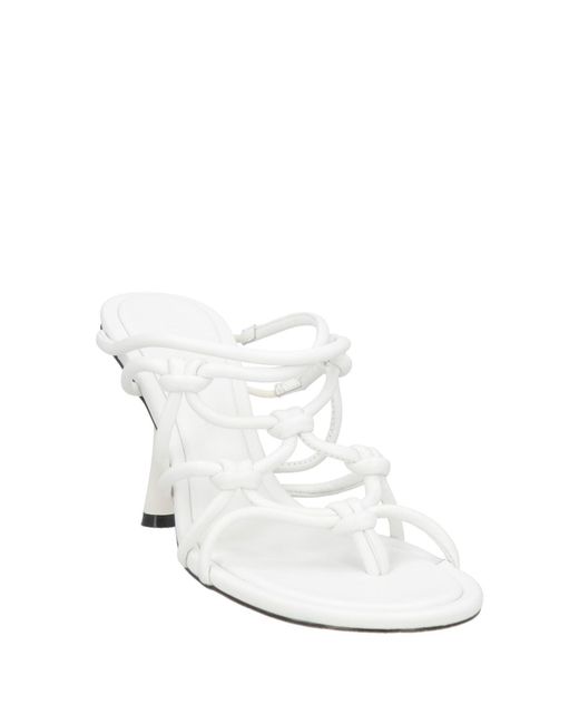 STUDIO AMELIA White Thong Sandals