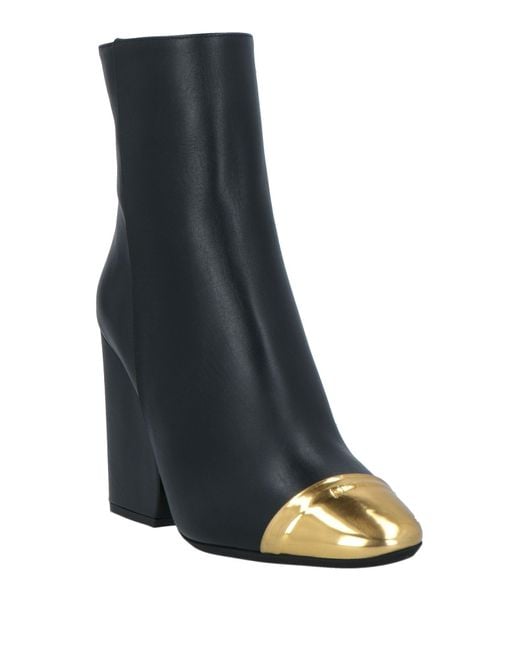 N°21 Black Ankle Boots