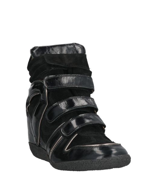 Lemarè Black Trainers