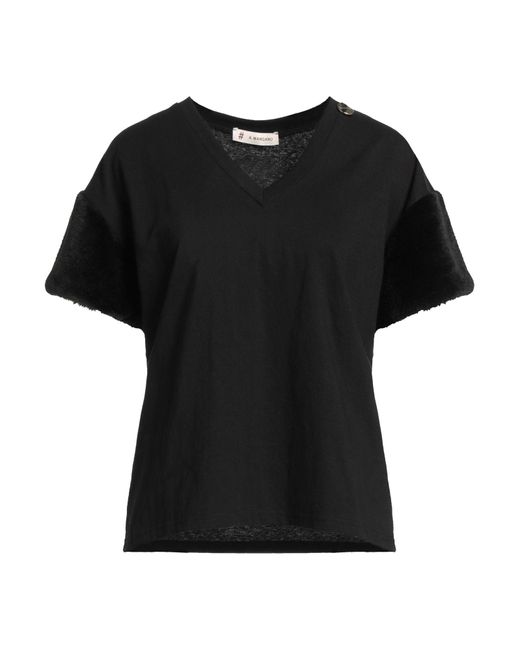 Mangano Black T-shirt