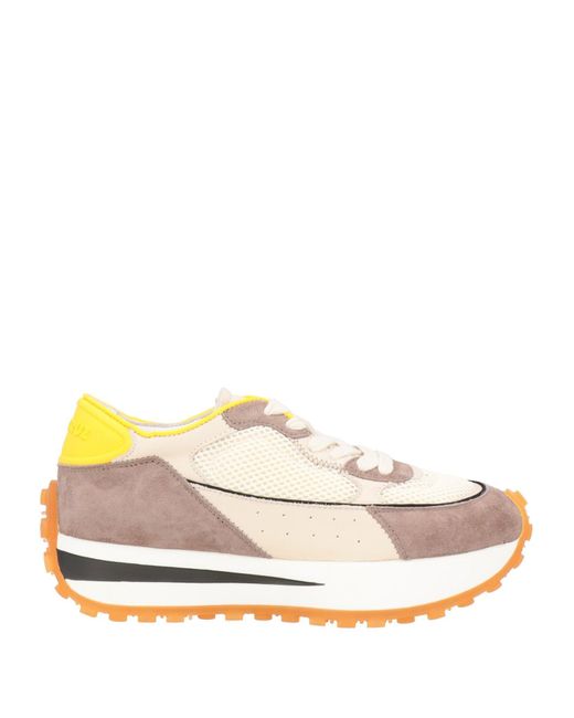 Lola cruz hotsell trainers uk