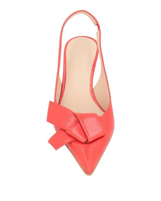 Zinda Red Pumps