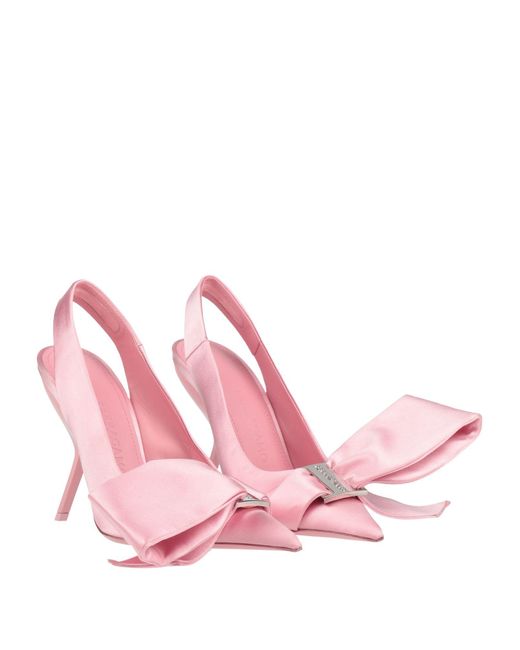 Ferragamo Pink Pumps