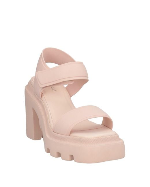 Sandales Vic Matié en coloris Pink