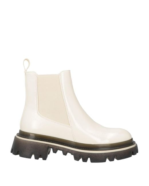 CafeNoir White Ankle Boots