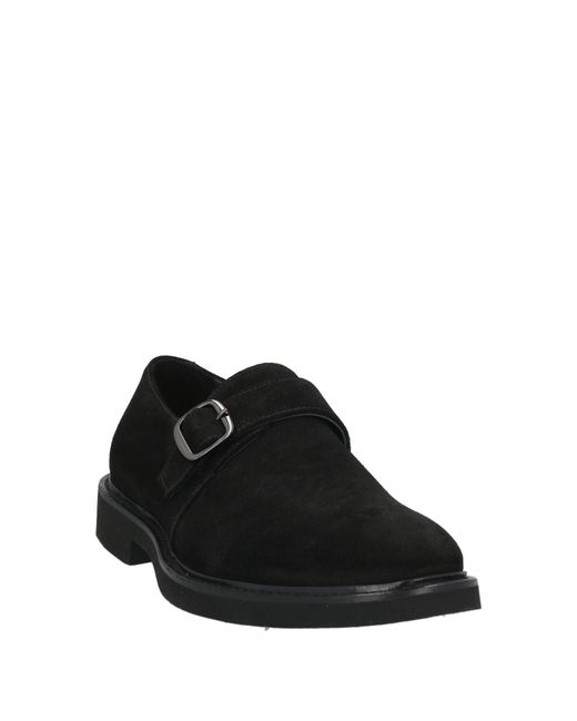 Doucal's Black Loafers for men