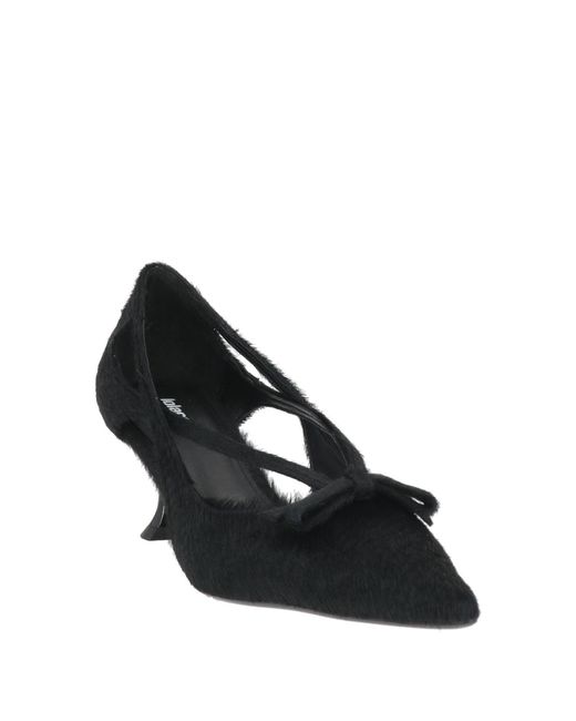 Lola Cruz Black Pumps