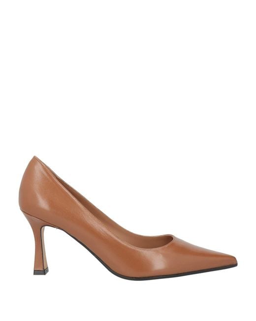Roberto Festa Brown Pumps