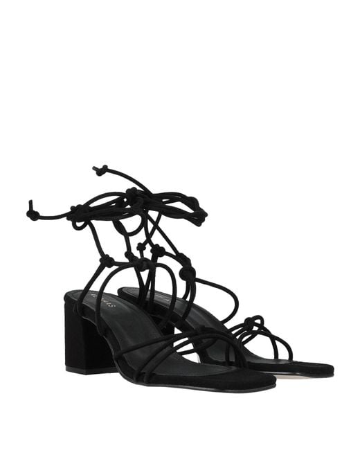 Alohas Black Sandals
