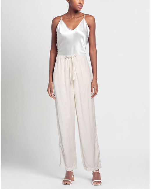 Myths White Hose