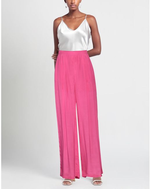 Pantalon EMMA & GAIA en coloris Pink