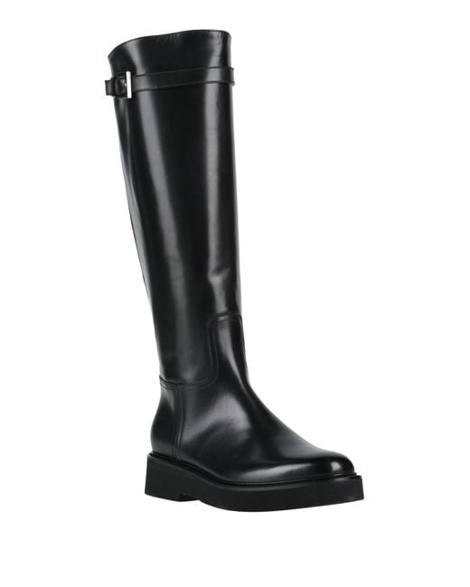 Doucal's Black Stiefel