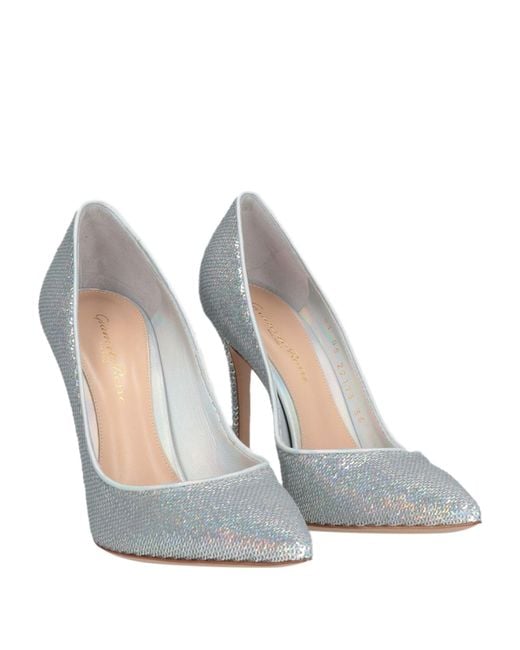 Gianvito Rossi White Pumps Leather