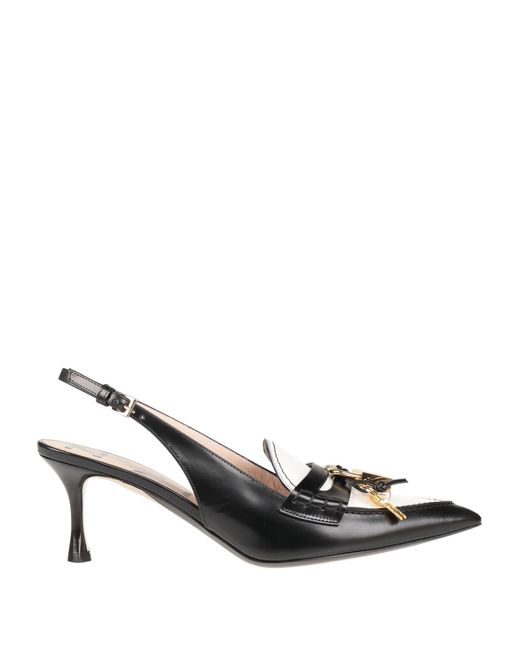 N°21 White Pumps