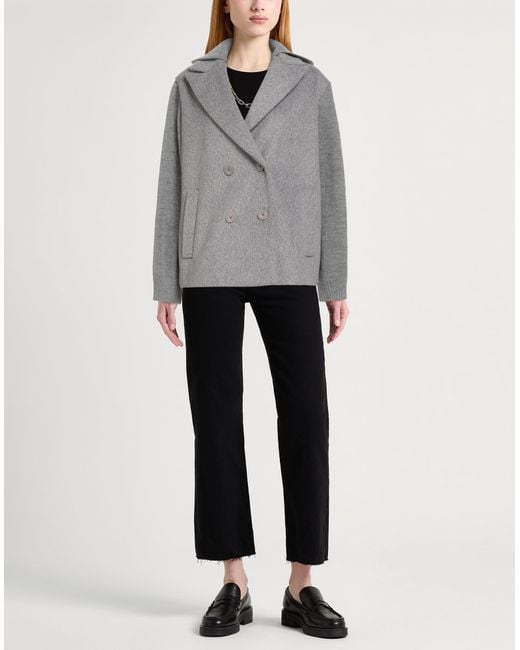 Kaos Gray Coat