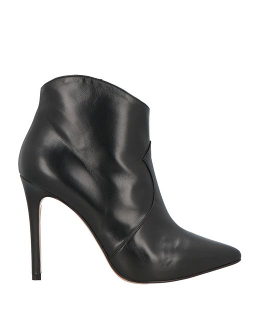 Anna F. Black Stiefelette