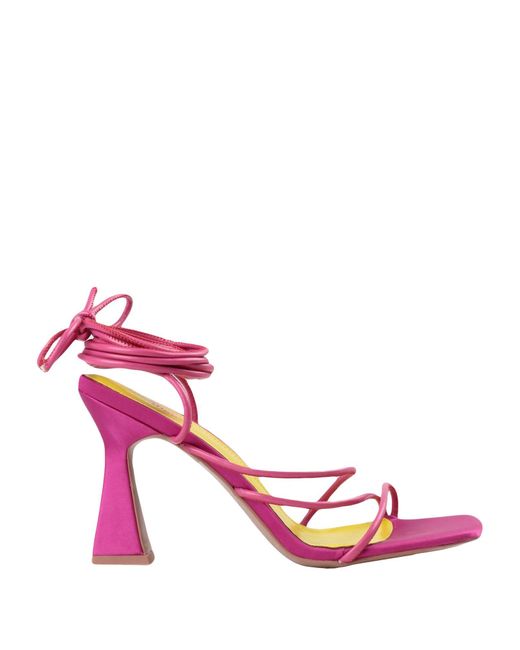 THE GOAL DIGGER Pink Sandals