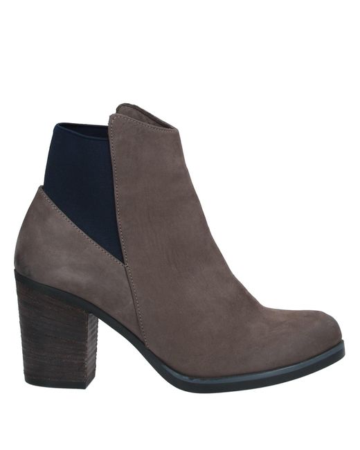 BUENO Brown Ankle Boots