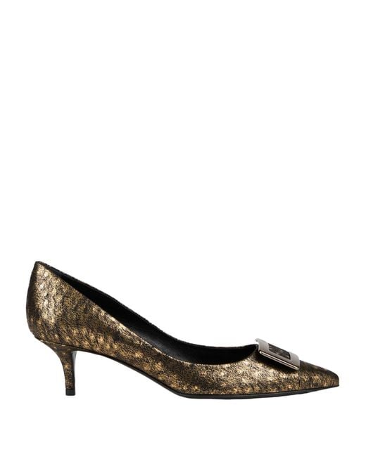 Roger Vivier Brown Pumps