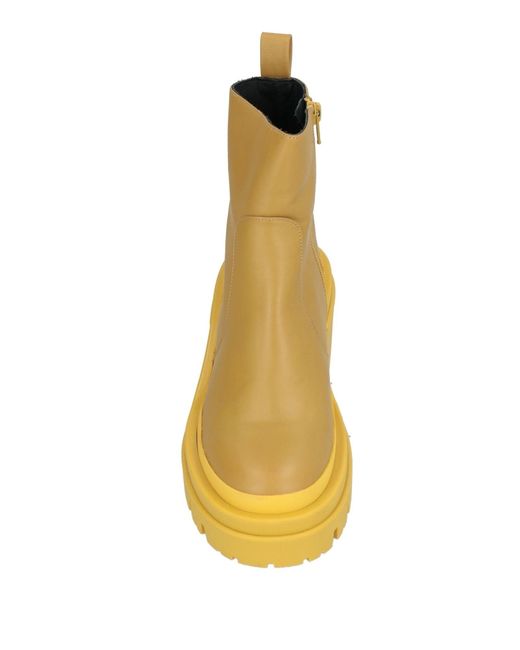 Eqüitare Yellow Ankle Boots