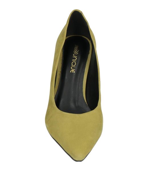 Miss Unique Green Pumps