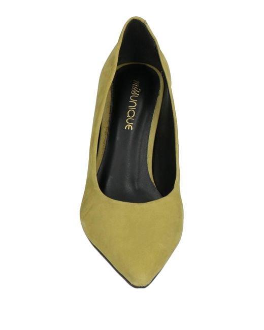 Miss Unique Green Pumps