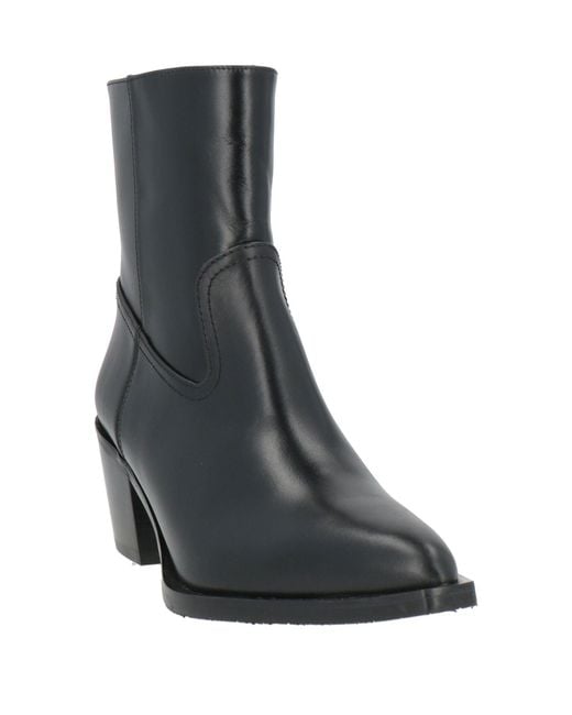 Stuart Weitzman Black Stiefelette