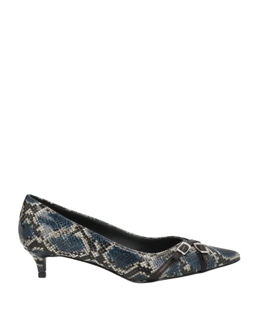 Ovyè Gray Pumps