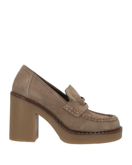 Cinzia Soft Brown Camel Loafers Leather